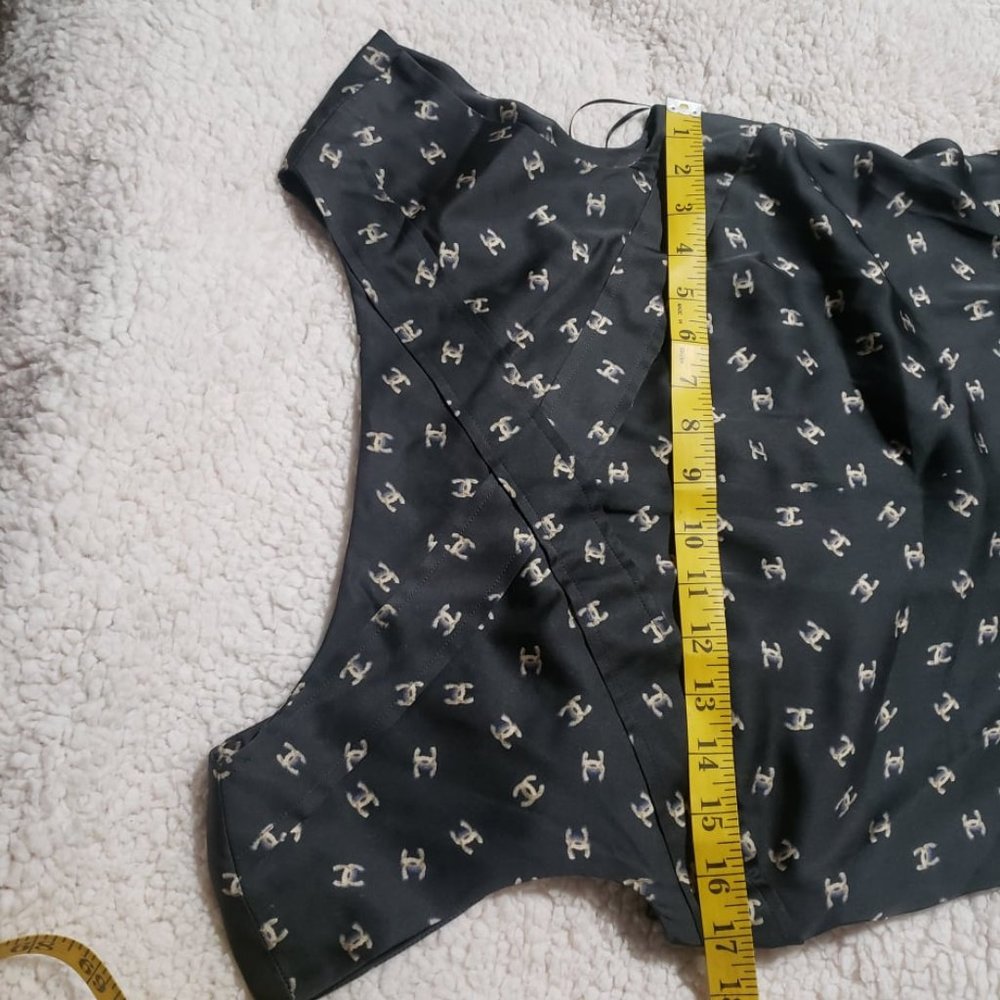 Chanel gray silk dress cc logo 38